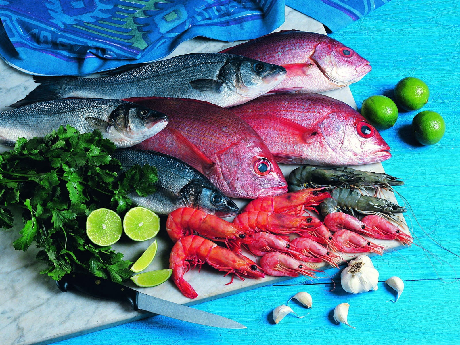 fish and shrimps, lemon, herbs, seafood, freshness, raw Food