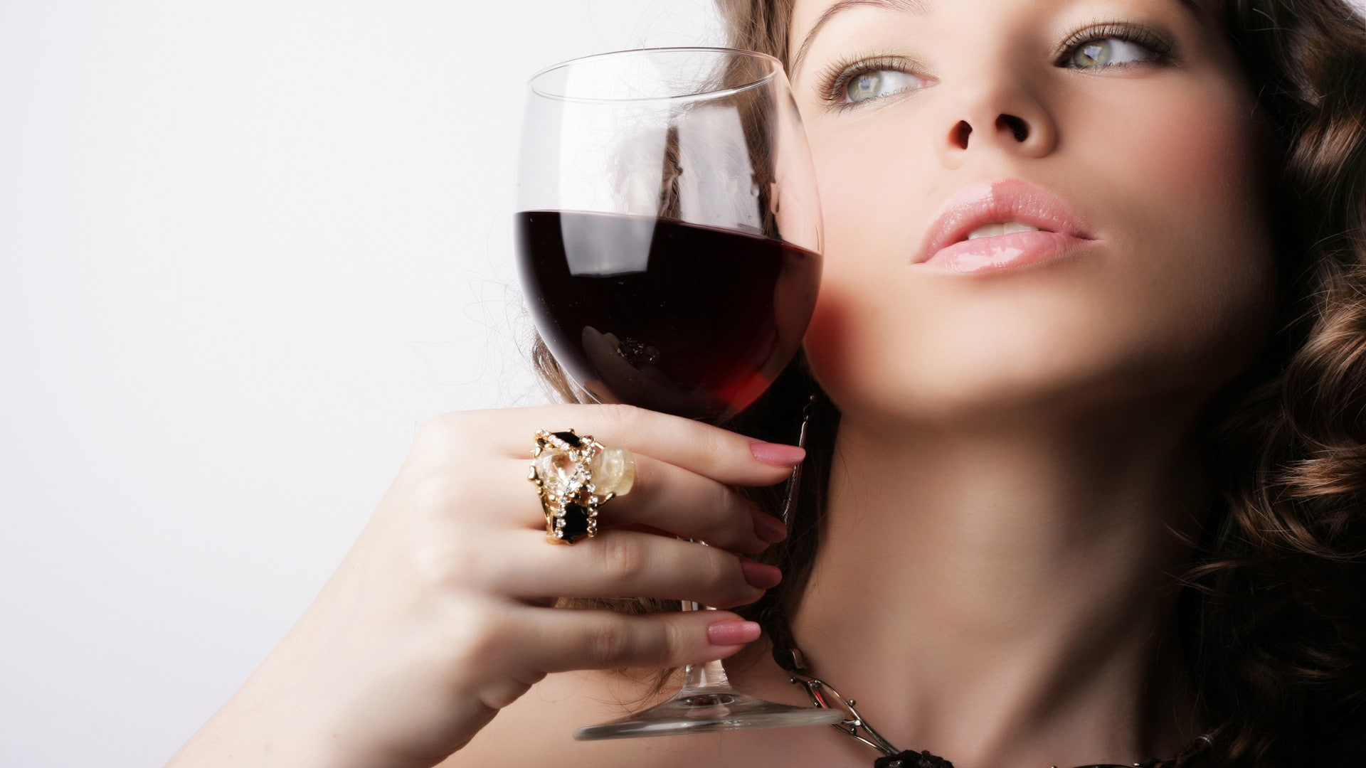 wine, glass, women, necklace, face, painted nails, model, refreshment