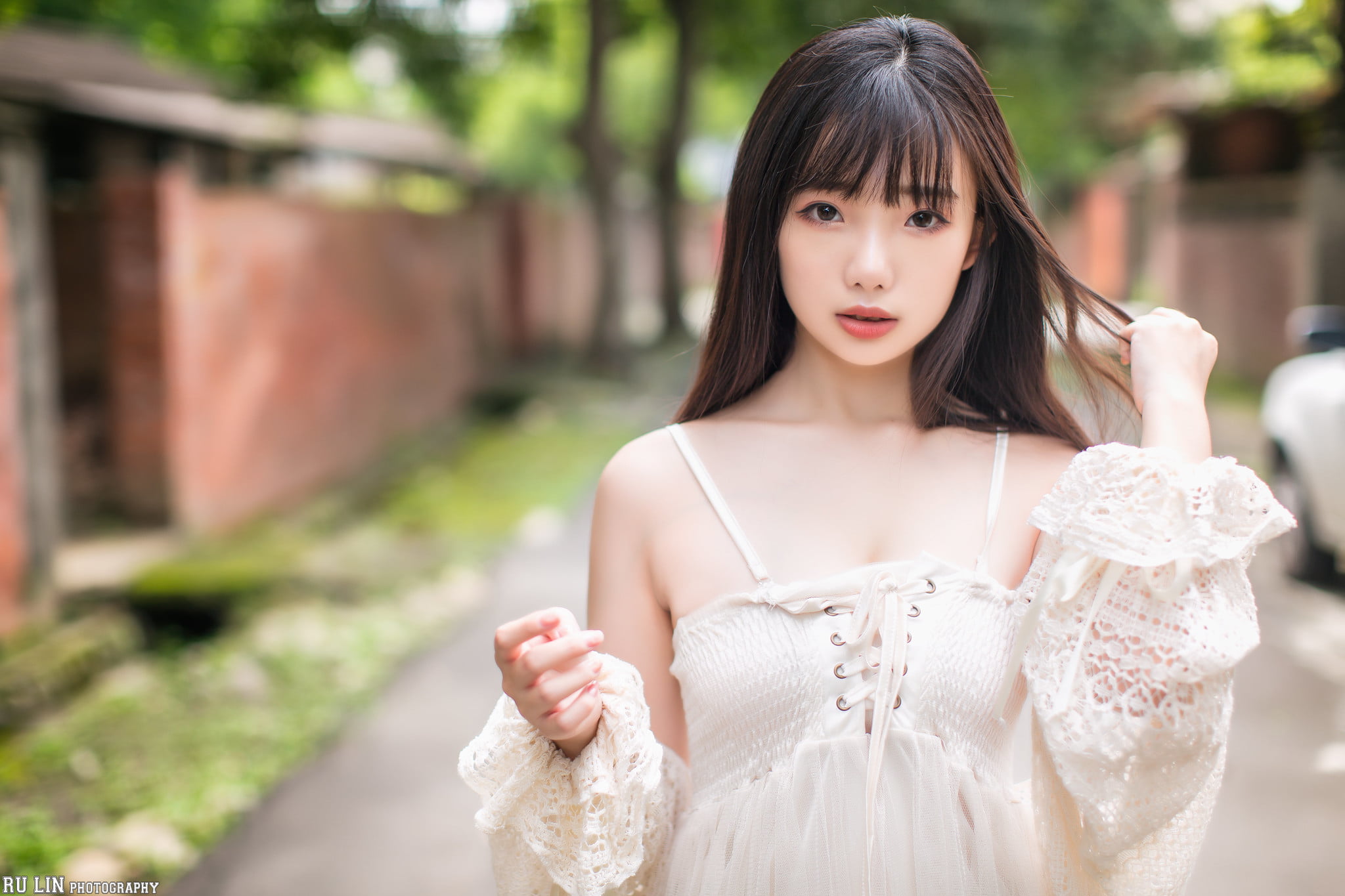 Free Download Hd Wallpaper Ning Shioulin Asian Women Model Brunette Long Hair Bangs 