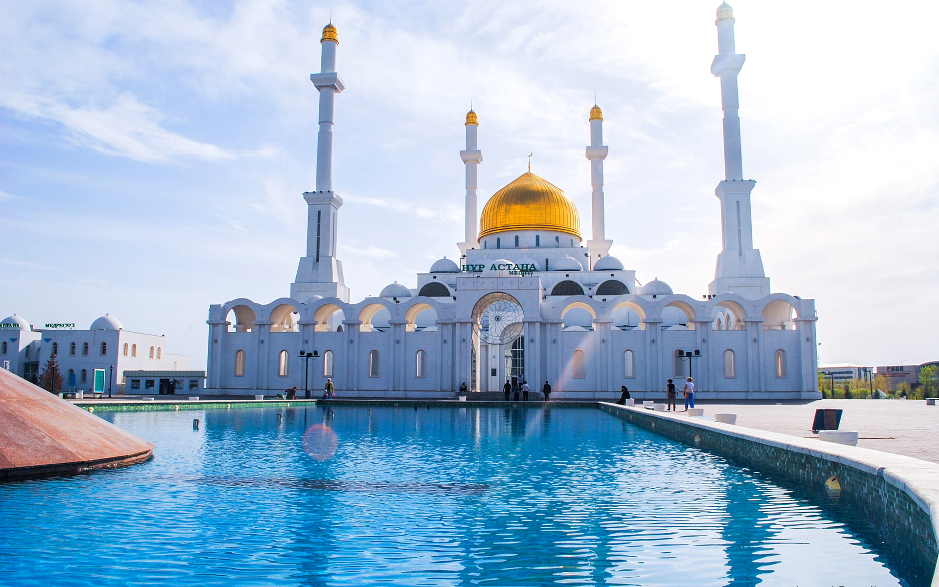 people, fountain, mosque, Kazakhstan, the minaret, Astana