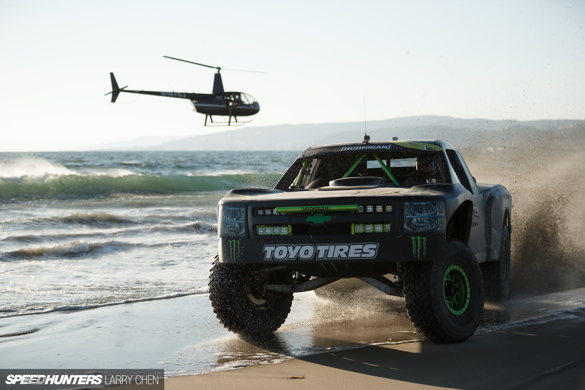Chevrolet Silverado Trophy Truck Stop Action Beach Helicopter HD, black monster truck
