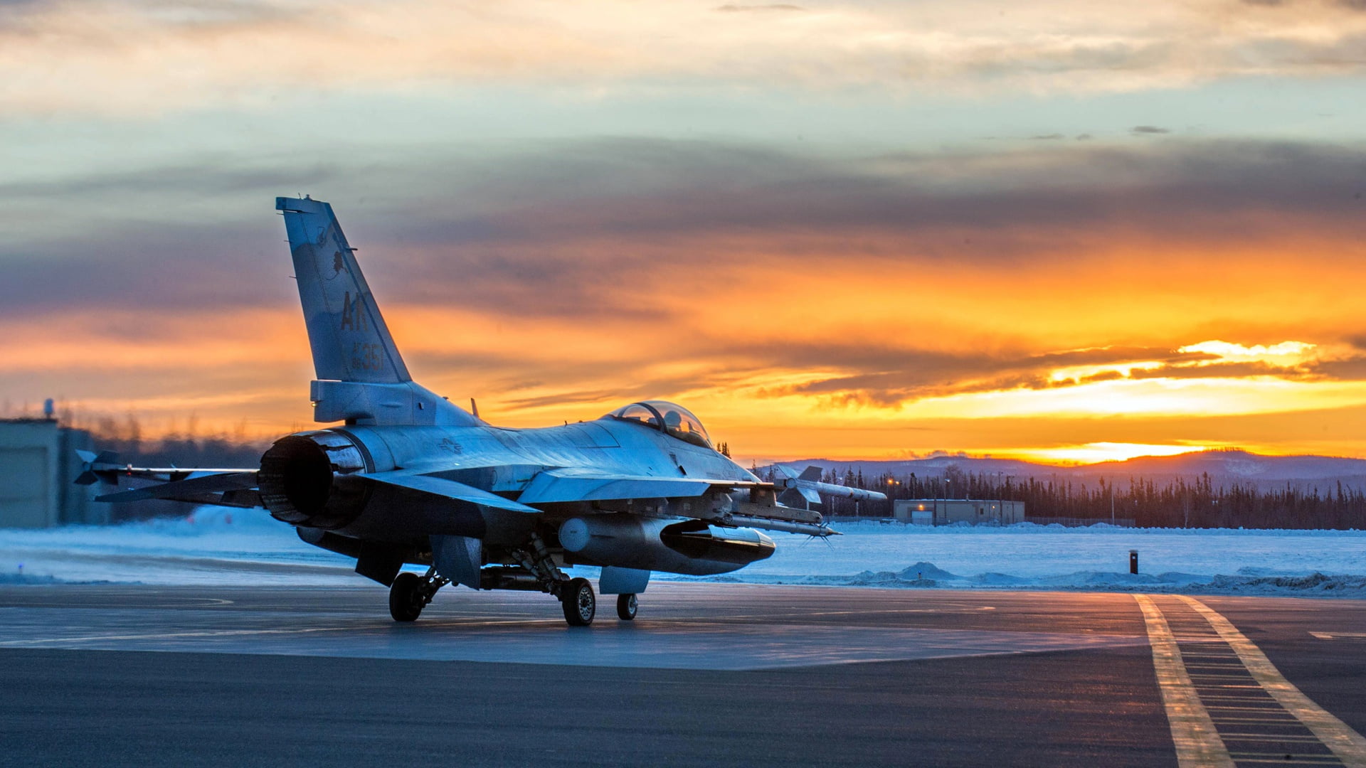 F-16, Fighting Falcon, General Dynamics, the fourth generation fighter