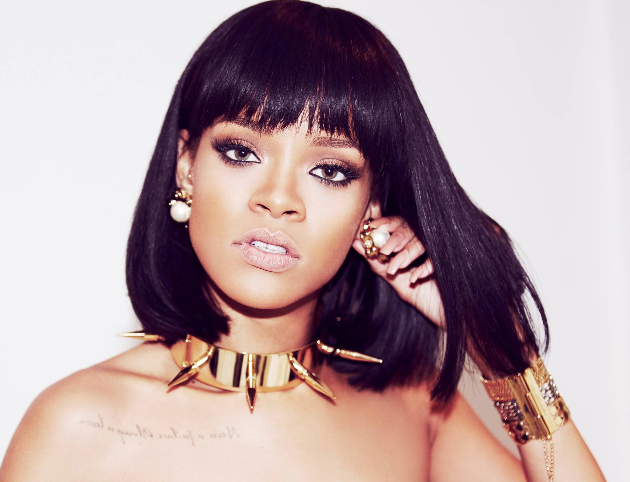 Rihanna, singer, actress, Brunette, girl, face, makeup, jewelry