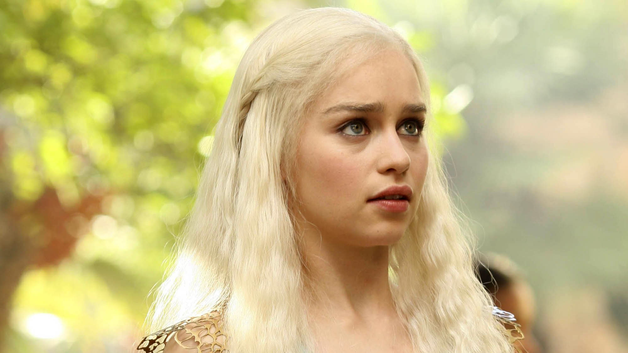 Free Download Hd Wallpaper Daenarys From Game Of Thrones Emilia