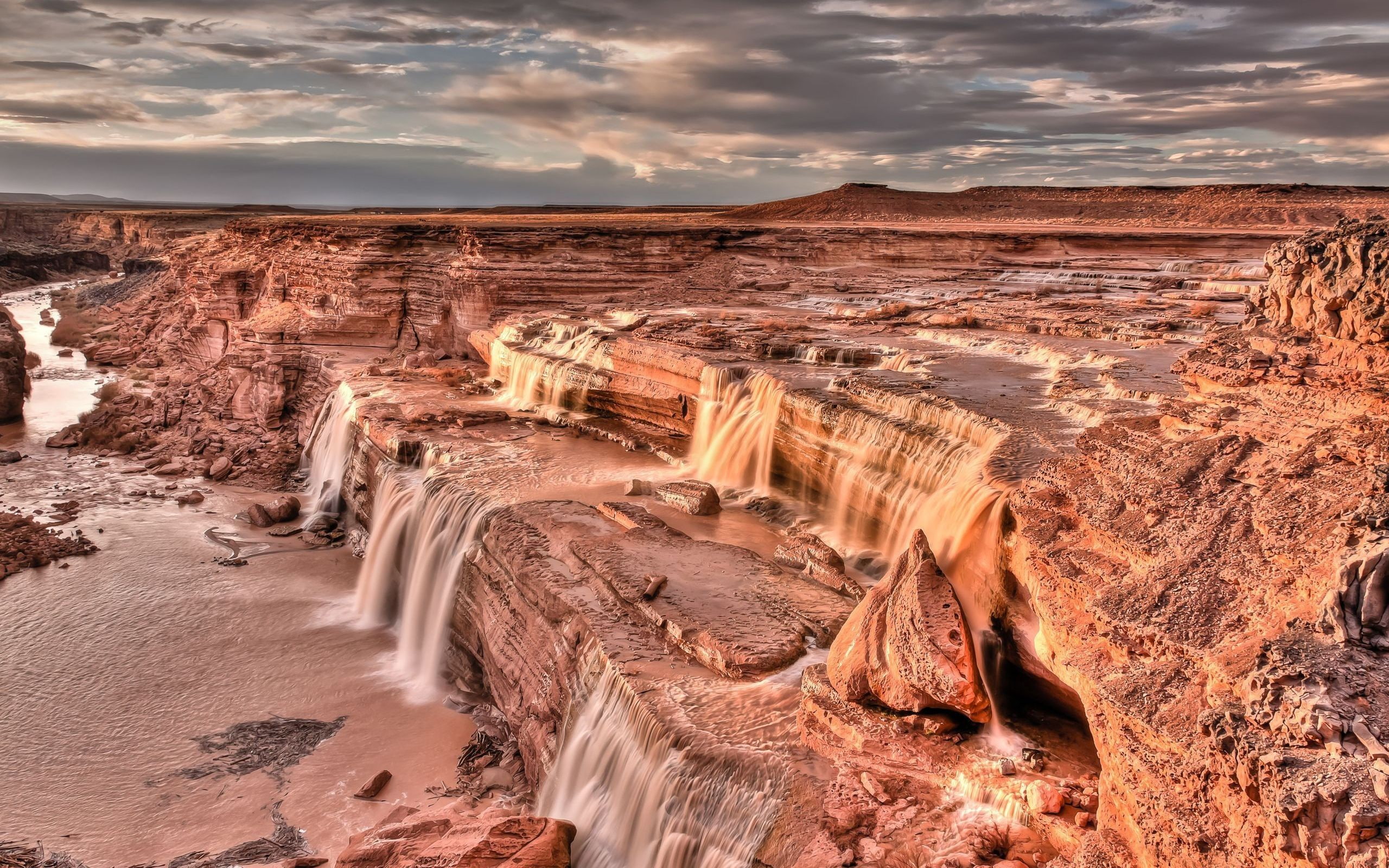 Grand Falls Waterfall Is Located 30 Miles Northeast Of Flagstaff Arizona Painted Desert In The Navajo United States High 185 Feet Desktop Hd Wallpapers 2560×1600