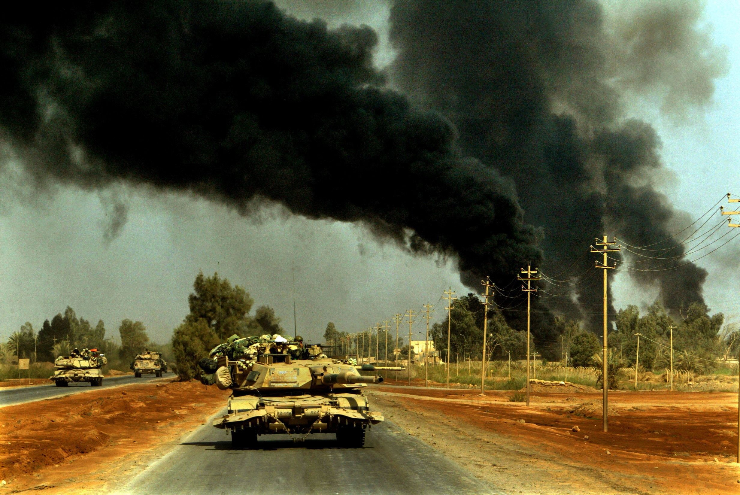 M1 Abrams, Second Gulf War, tank, smoke, military, vehicle
