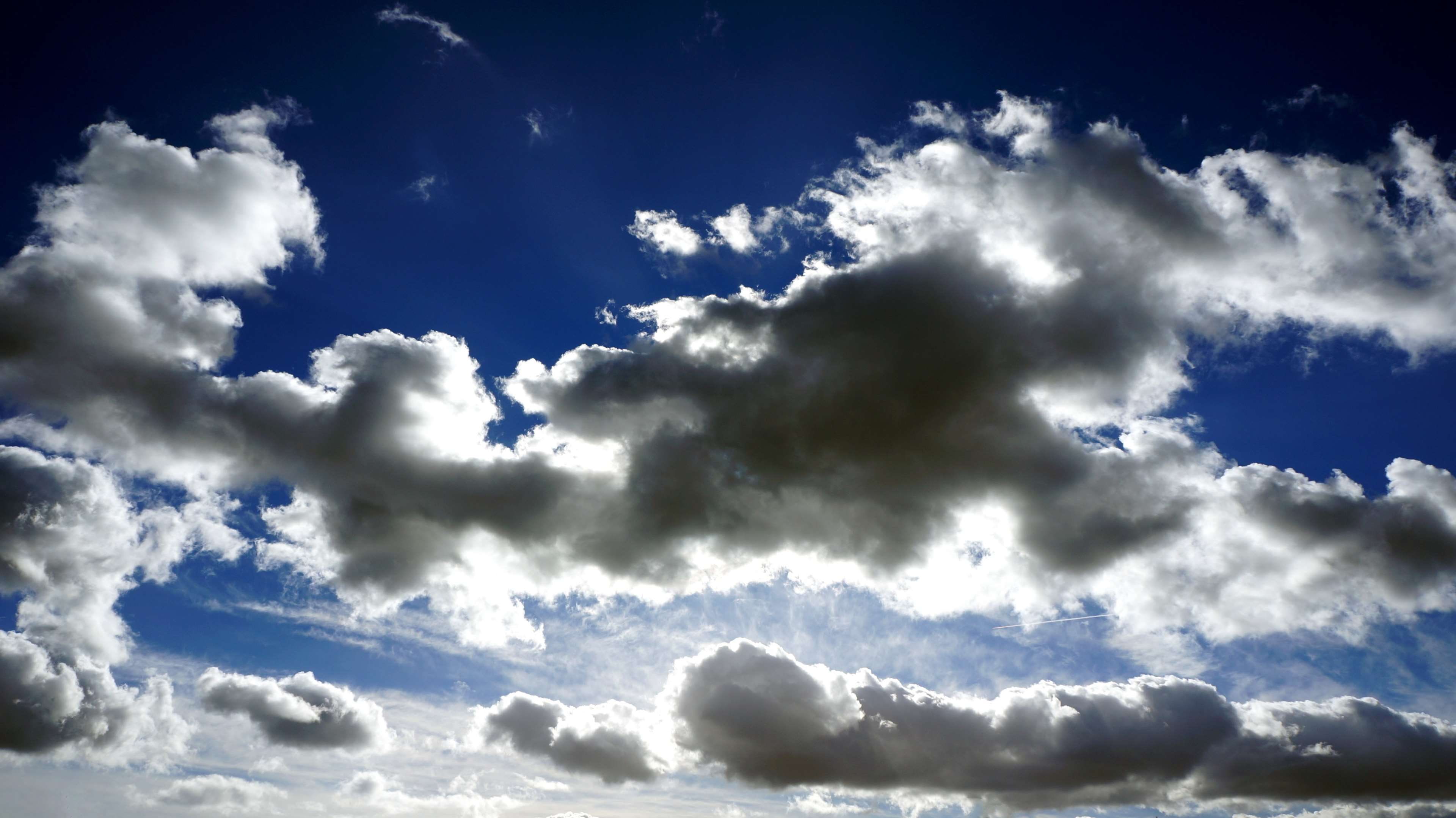 blue sky, cloudiness, clouds, cloudscape, daylight, dramatic