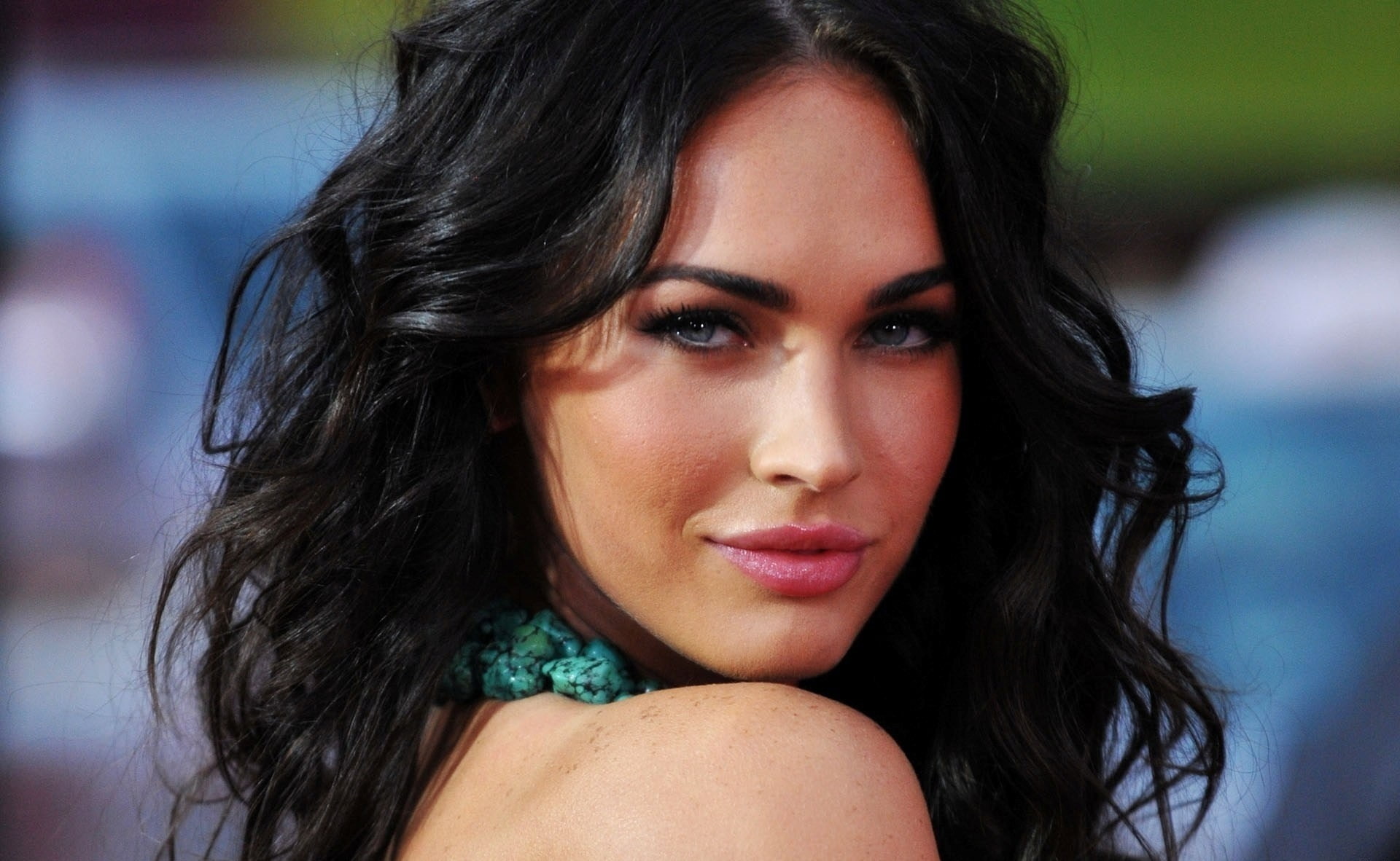 brunettes women megan fox actress celebrity faces 1920x1182  People Actresses HD Art