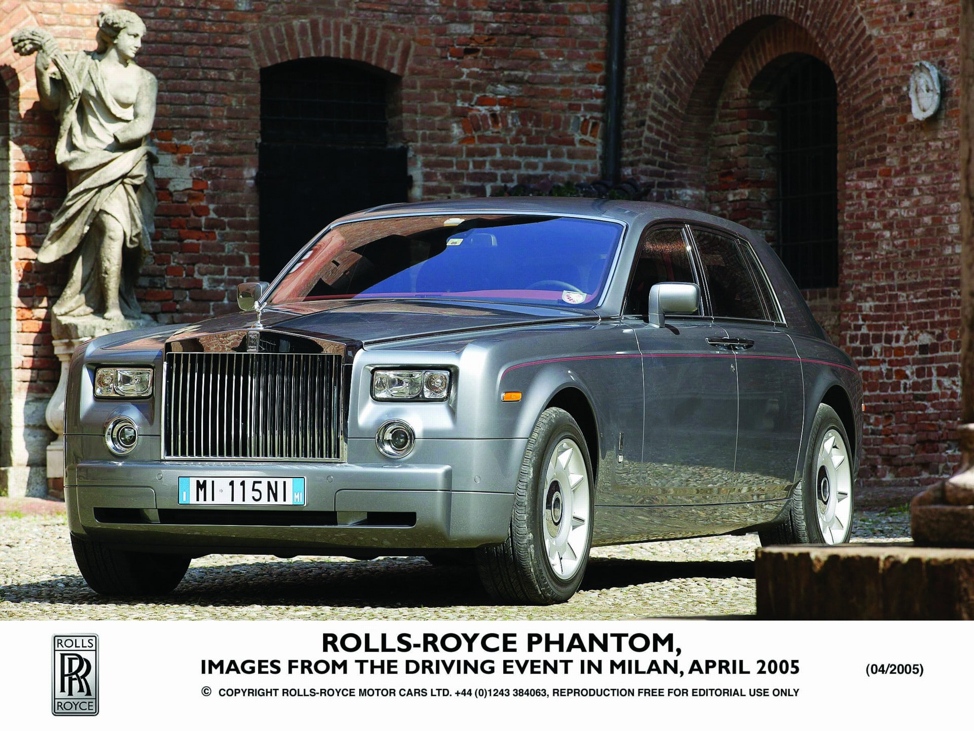 Rolls-Royce Phantom Dragon Collection, rolls rocye_phantom_manu