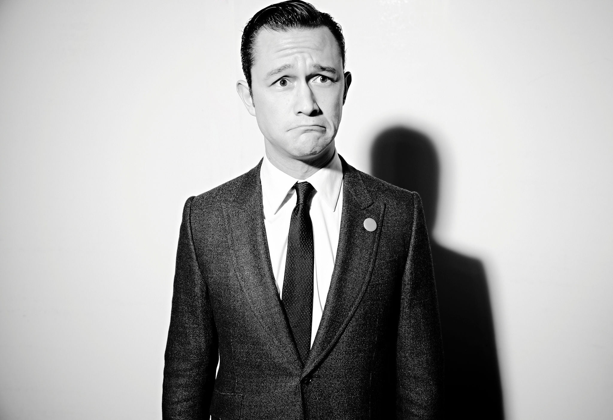 background, shadow, costume, tie, actor, black and white, jacket