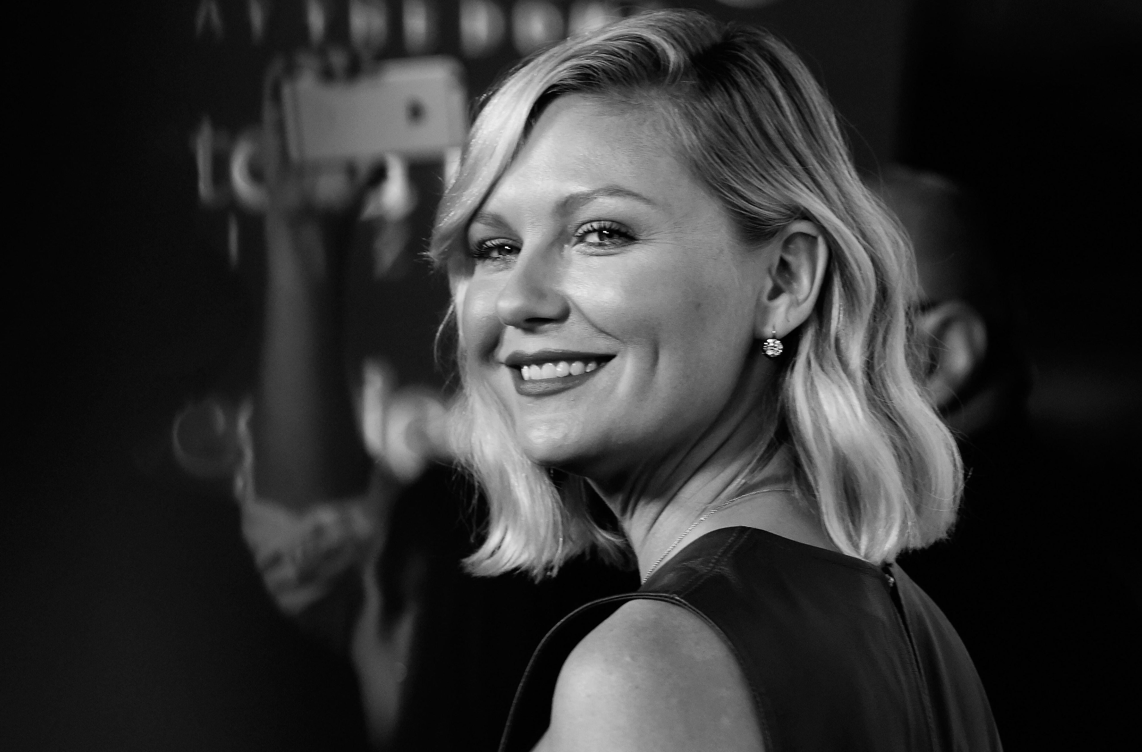 kirsten dunst 4k background image hd