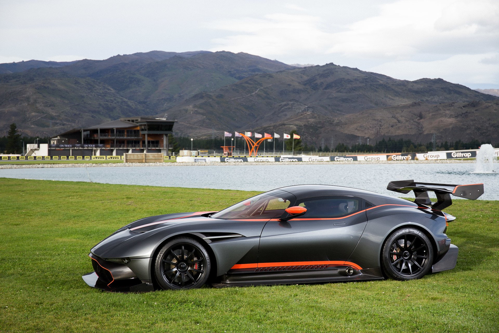 Aston Martin, Aston Martin Vulcan, Race Car, Supercar