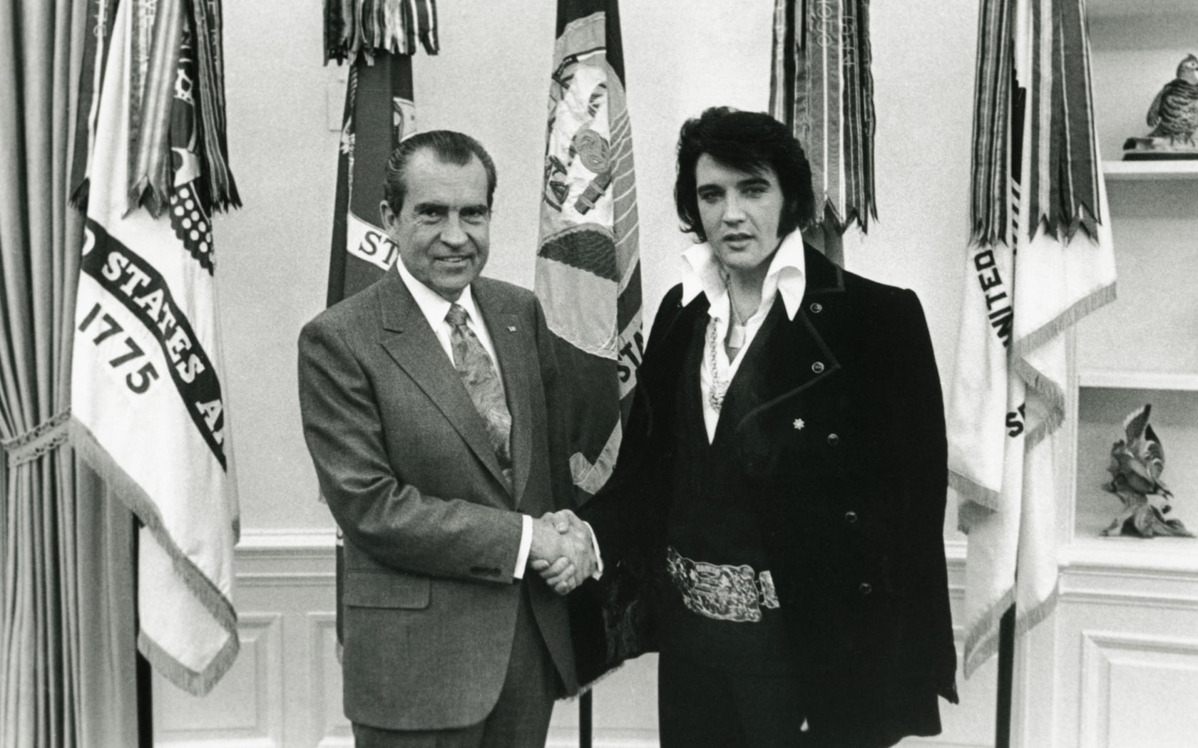 Elvis Presley, Richard Nixon, presidents, singer, suit, business
