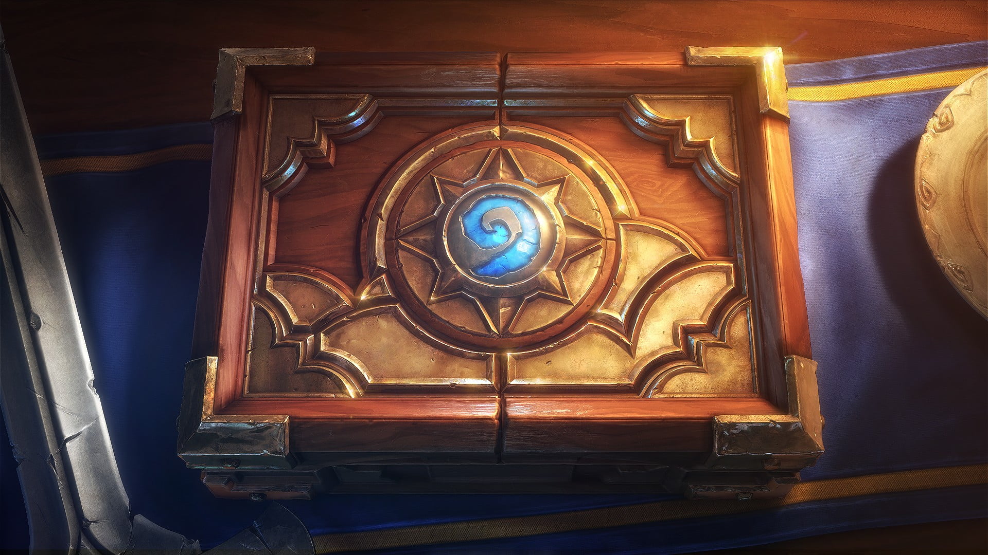 square brown wooden box, Hearthstone: Heroes of Warcraft, boxes
