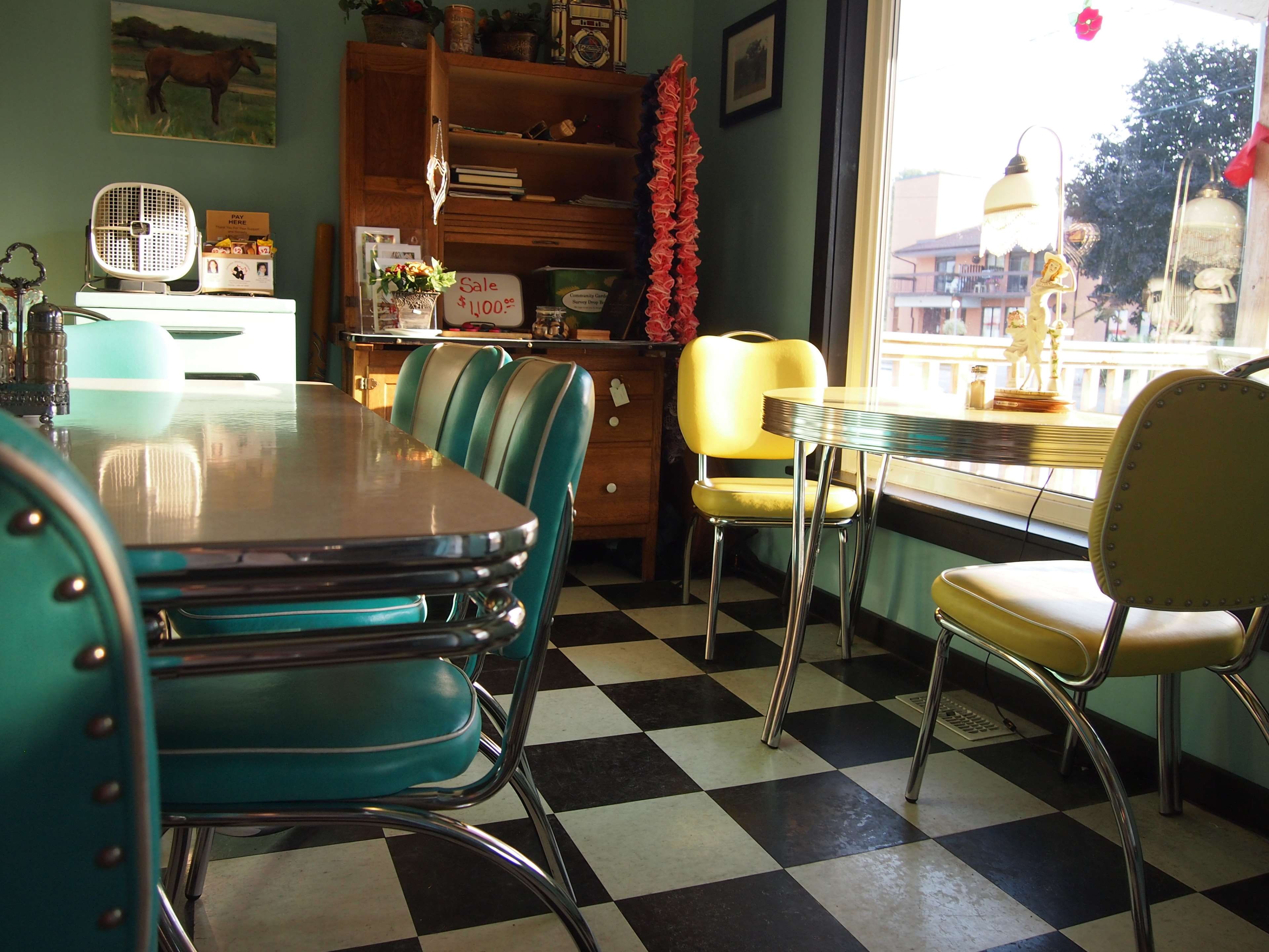 1950s, diner, formica, funky, chair, seat, table, indoors, absence