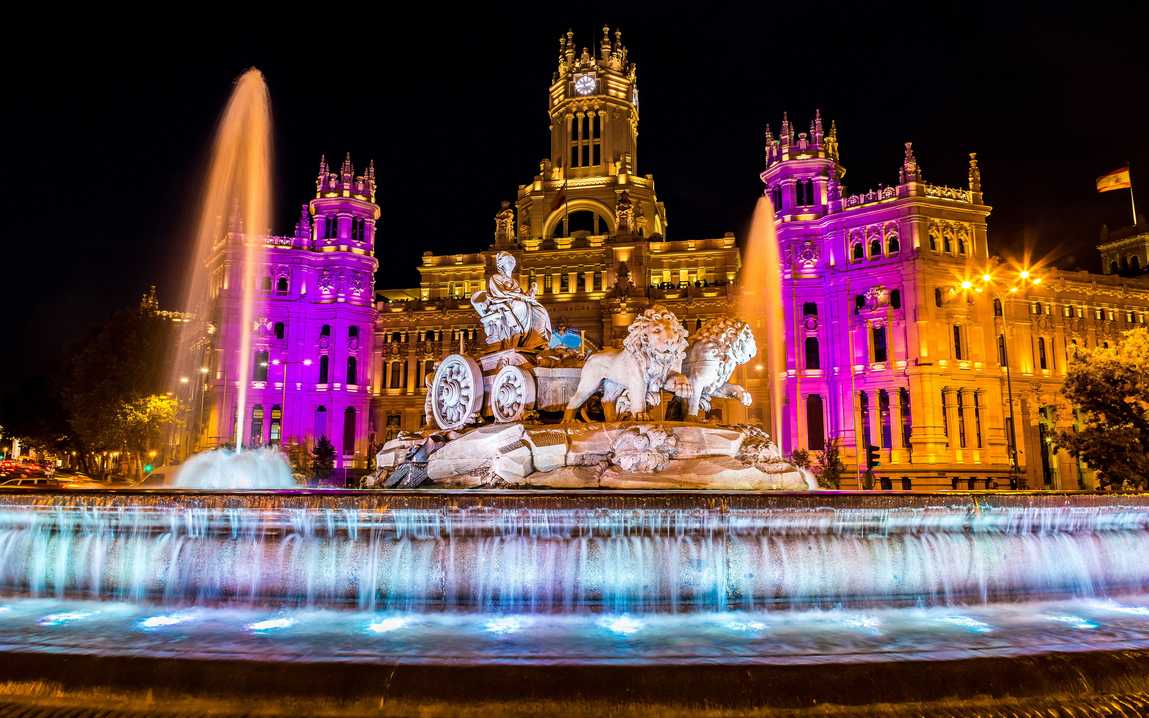 Beautiful Fountain With A Statue Of The Roman Goddess Sibele  Plaza De Cibeles Madrid Spain Desktop Hd Wallpapers For Mobile Phones And Computer 3840×2400
