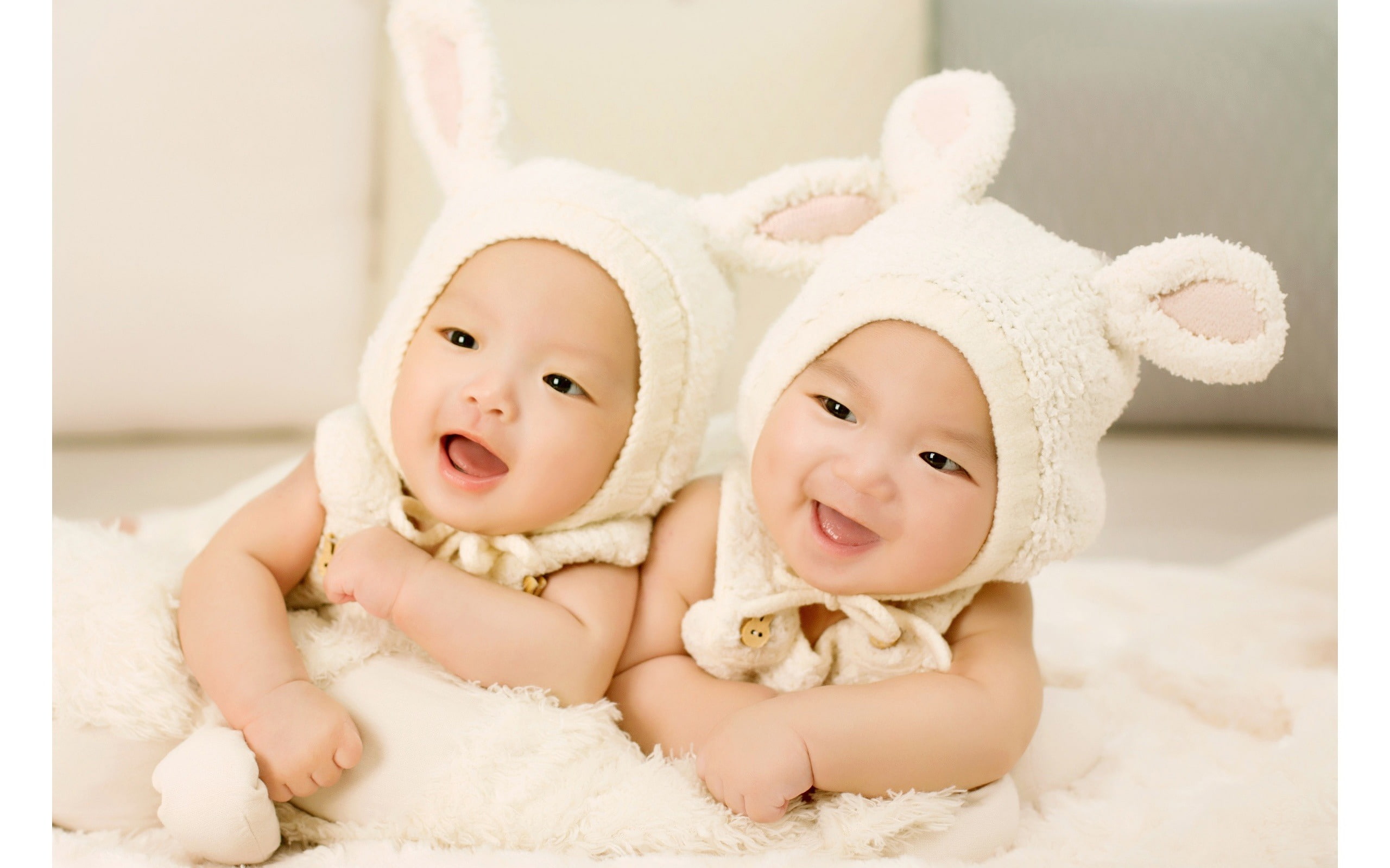 cute twin babies-High Quality Wallpaper, smiling, young, baby