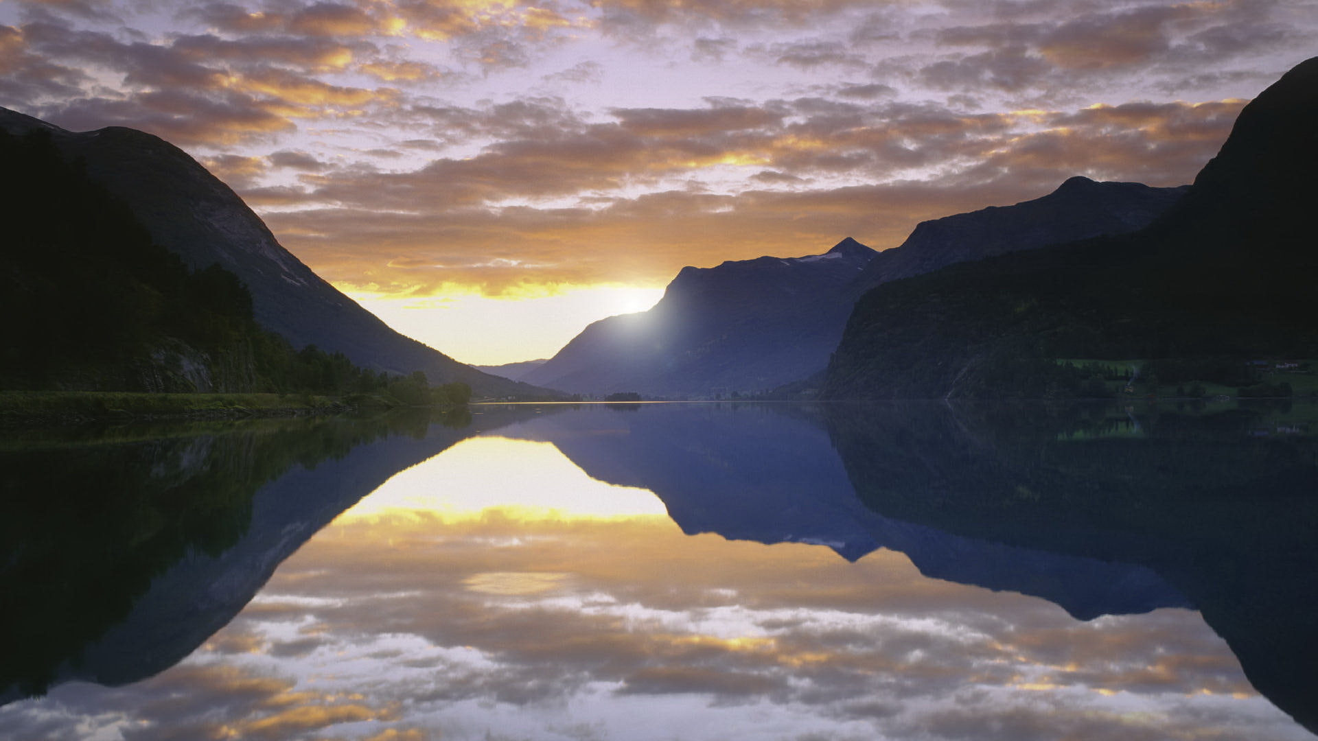 Earth, Reflection