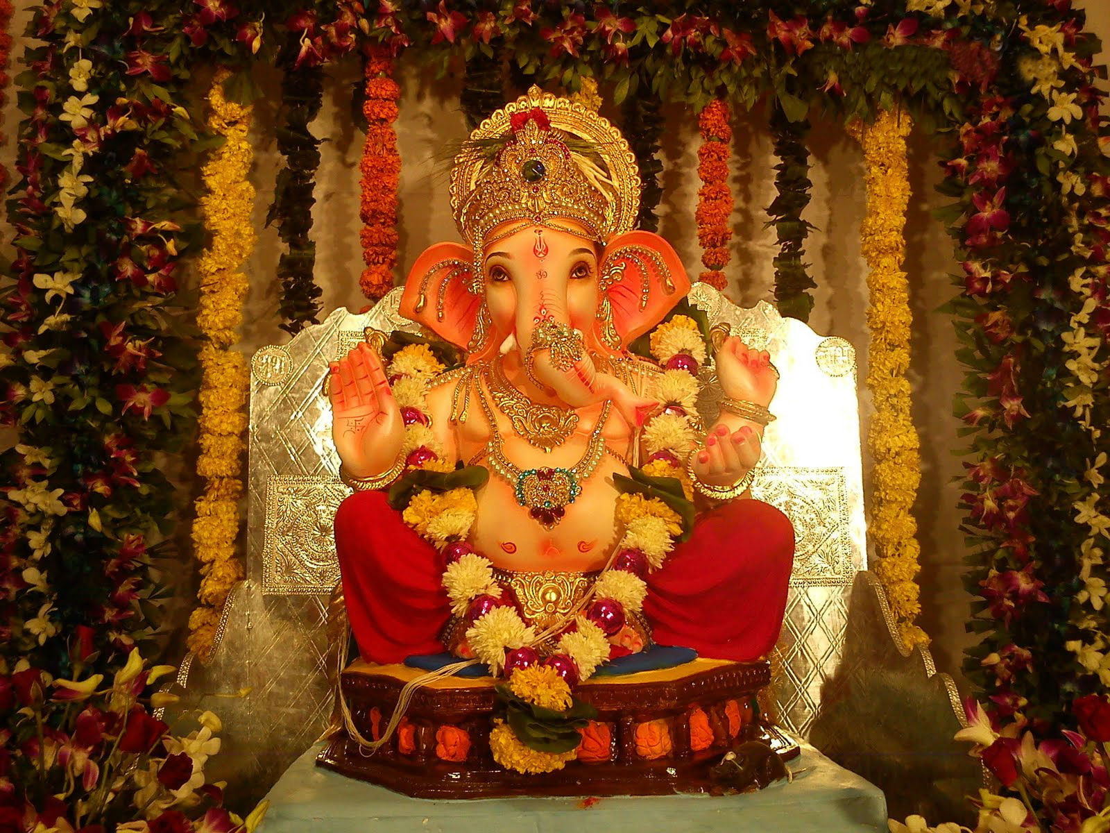 Lalbaugcha Raja Ganpati, Lord Ganesha figurine, Festivals / Holidays