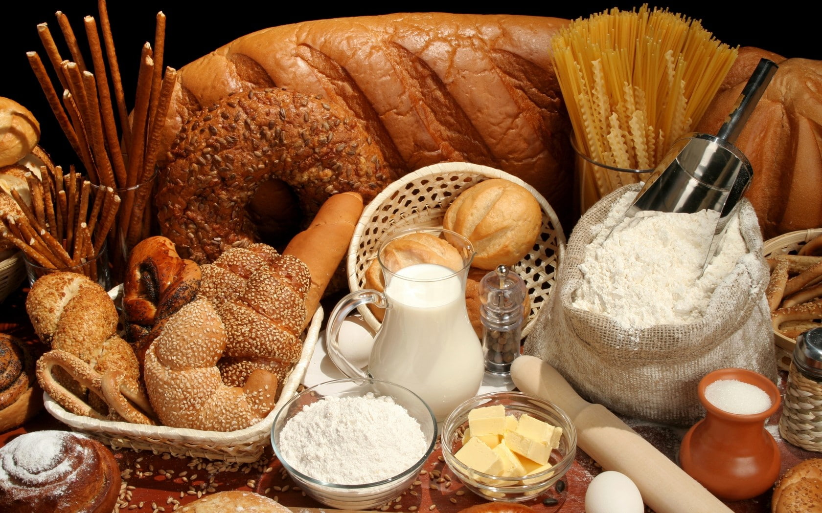 Bread, Milk, Pasta, Flour, Biscuits, Rolling pin, Egg, Oil