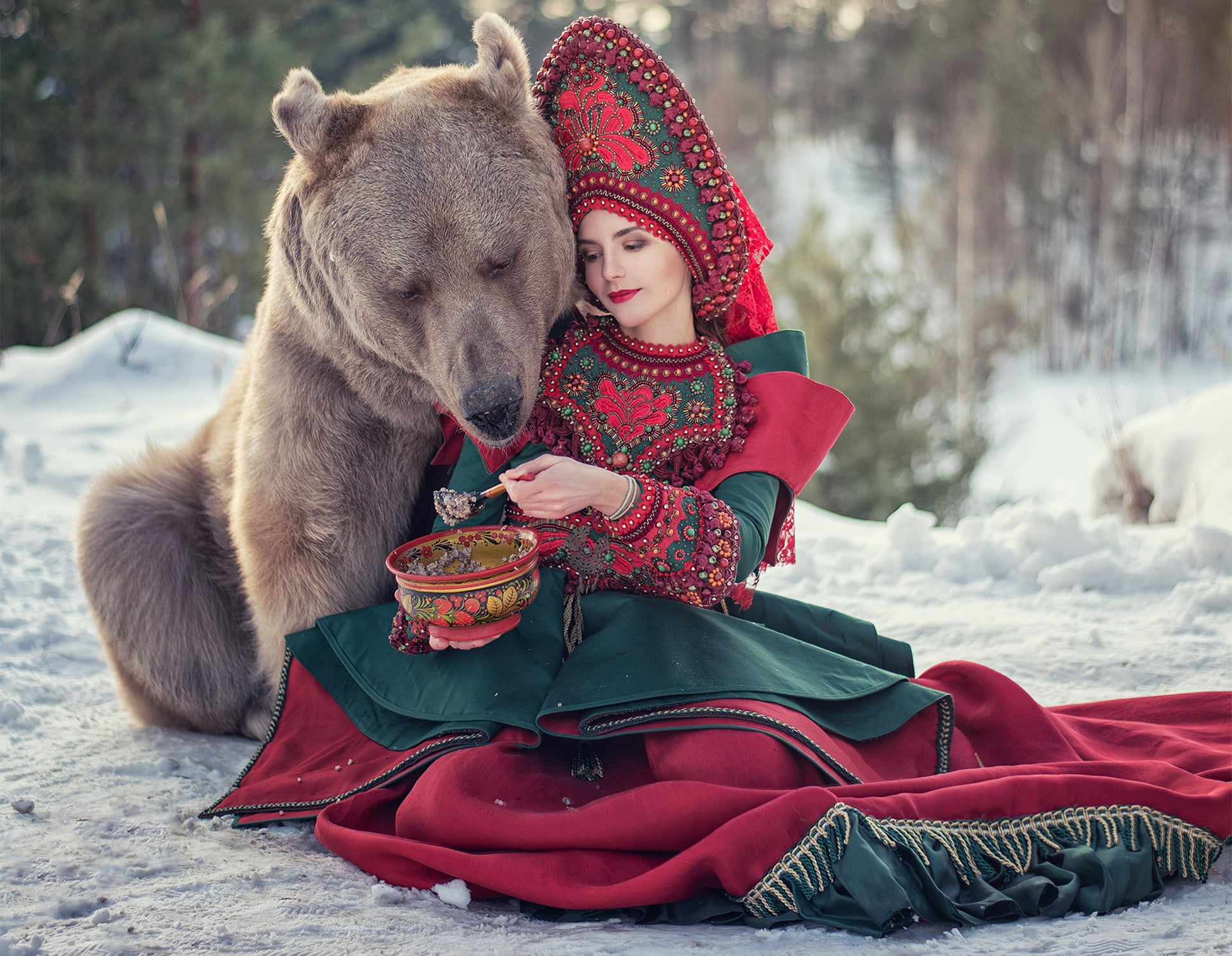 girl, mood, the situation, bear, outfit, treat, porridge, the Bruins