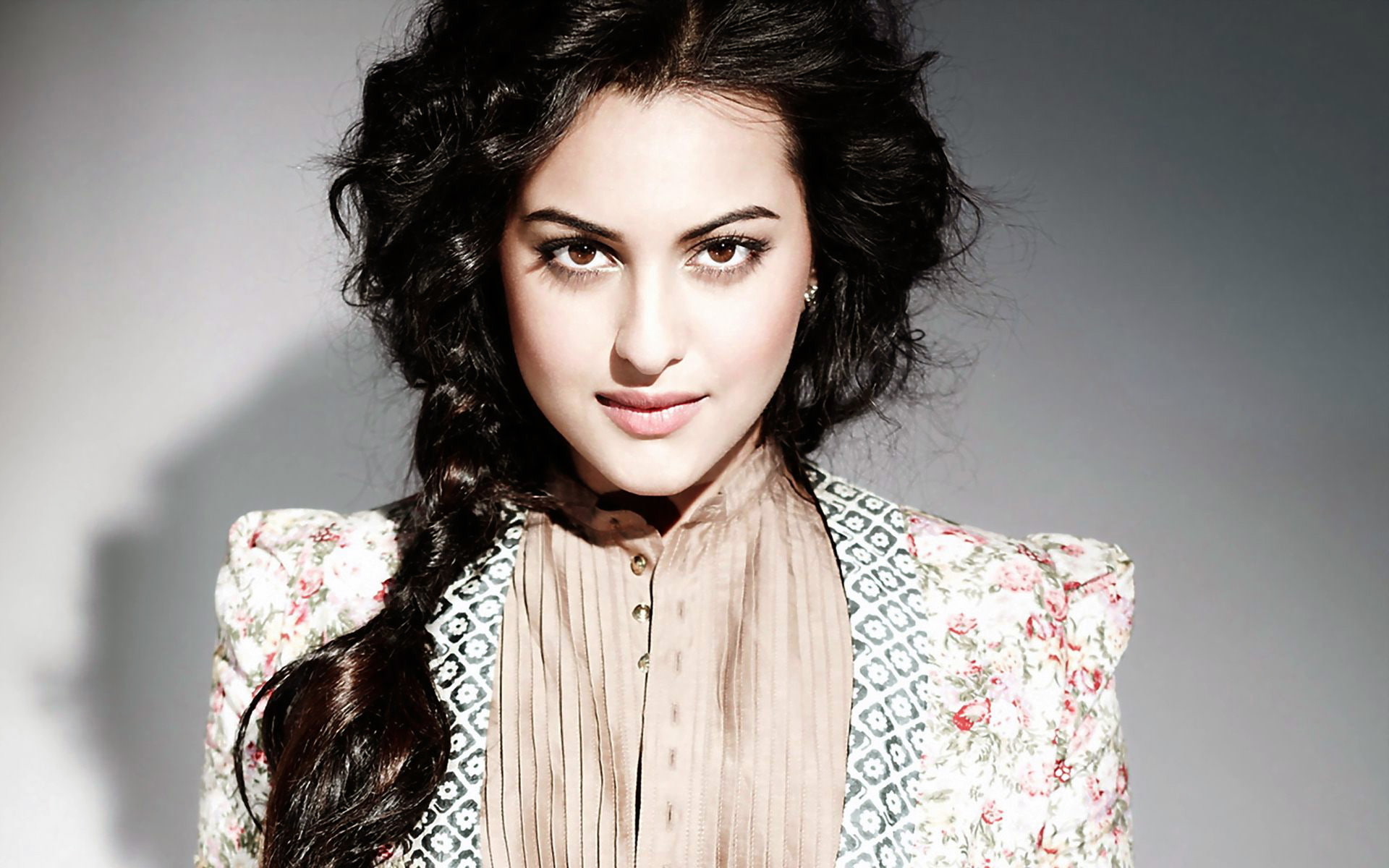 Sonakshi Sinha 23, hair, portrait, one person, young adult, front view