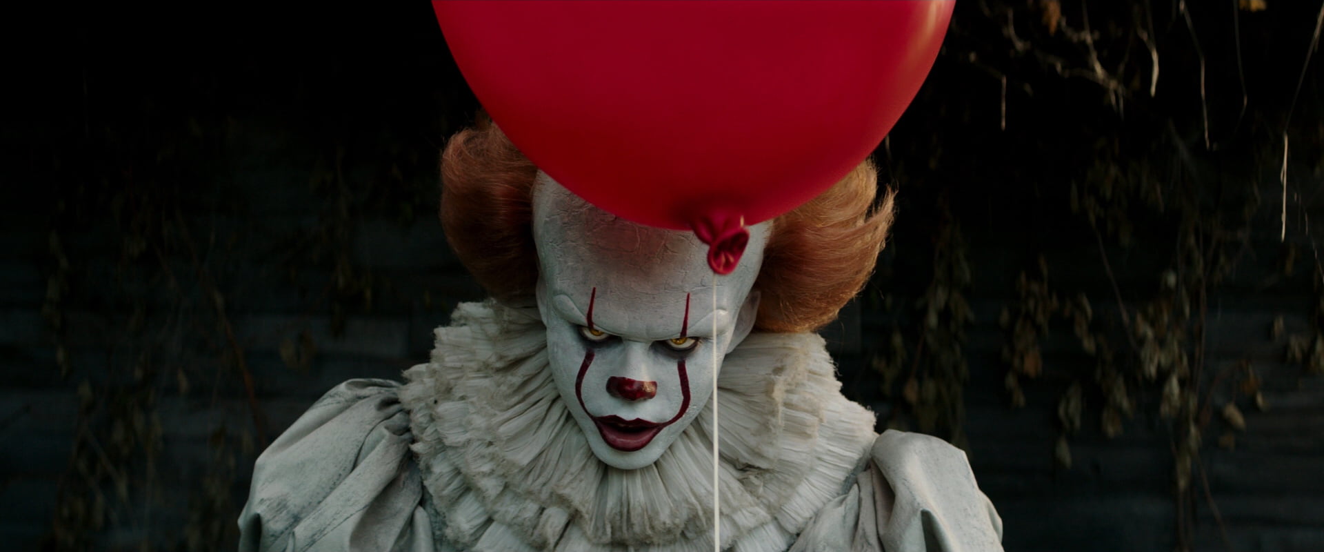 It (movie), pennywise, clown, horror, balloon, film stills