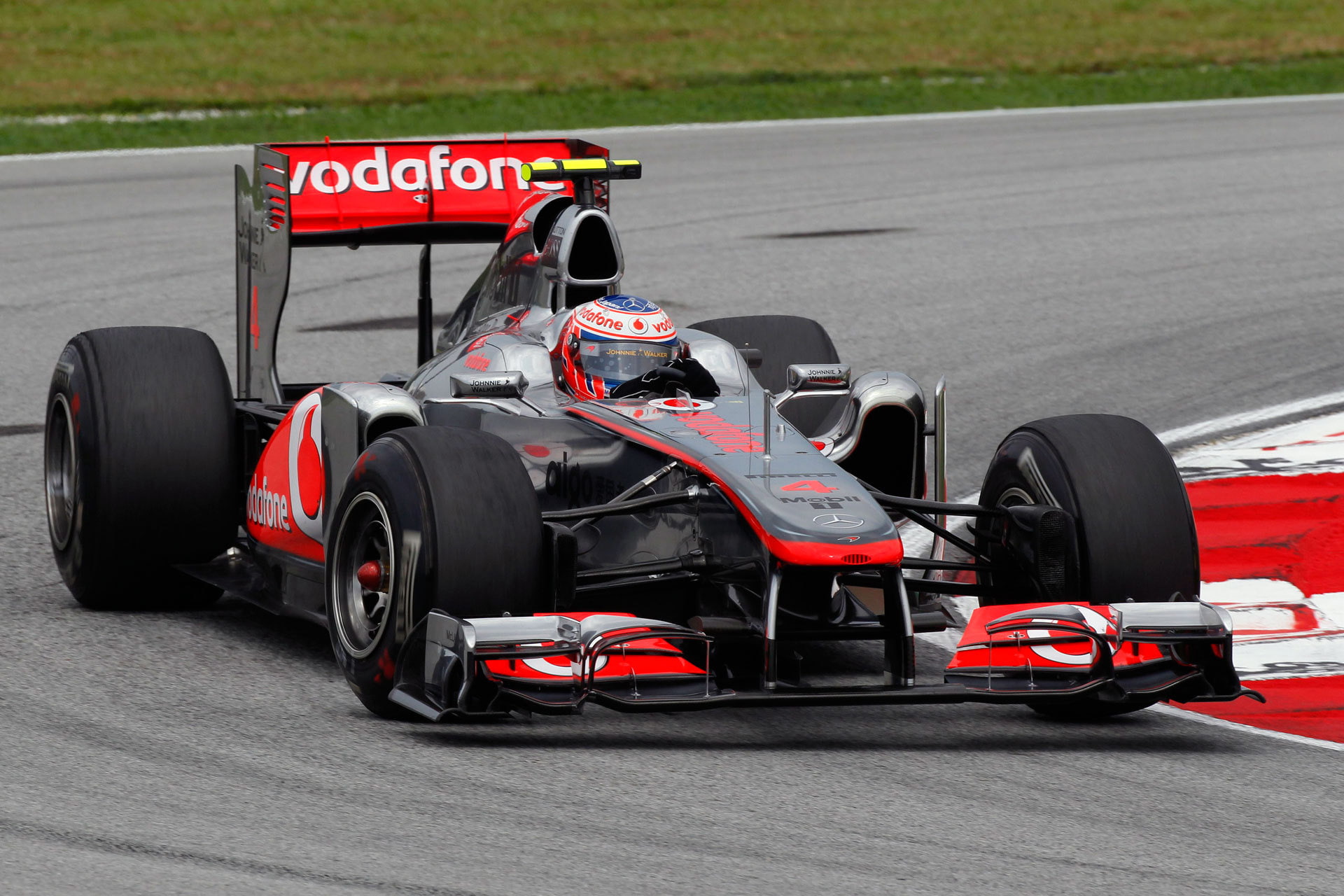 red and black Vodafone F1, McLaren, formula 1, 2011, Malaysian GP