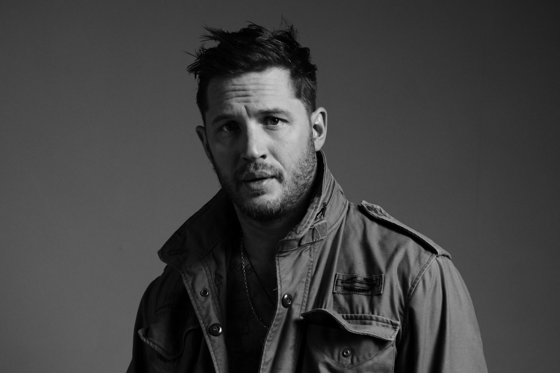 Actors, Tom Hardy, Black & White, English, portrait, looking at camera
