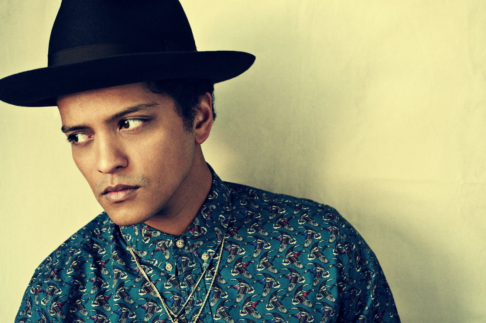 Singers, Bruno Mars, hat, portrait, clothing, headshot, one person
