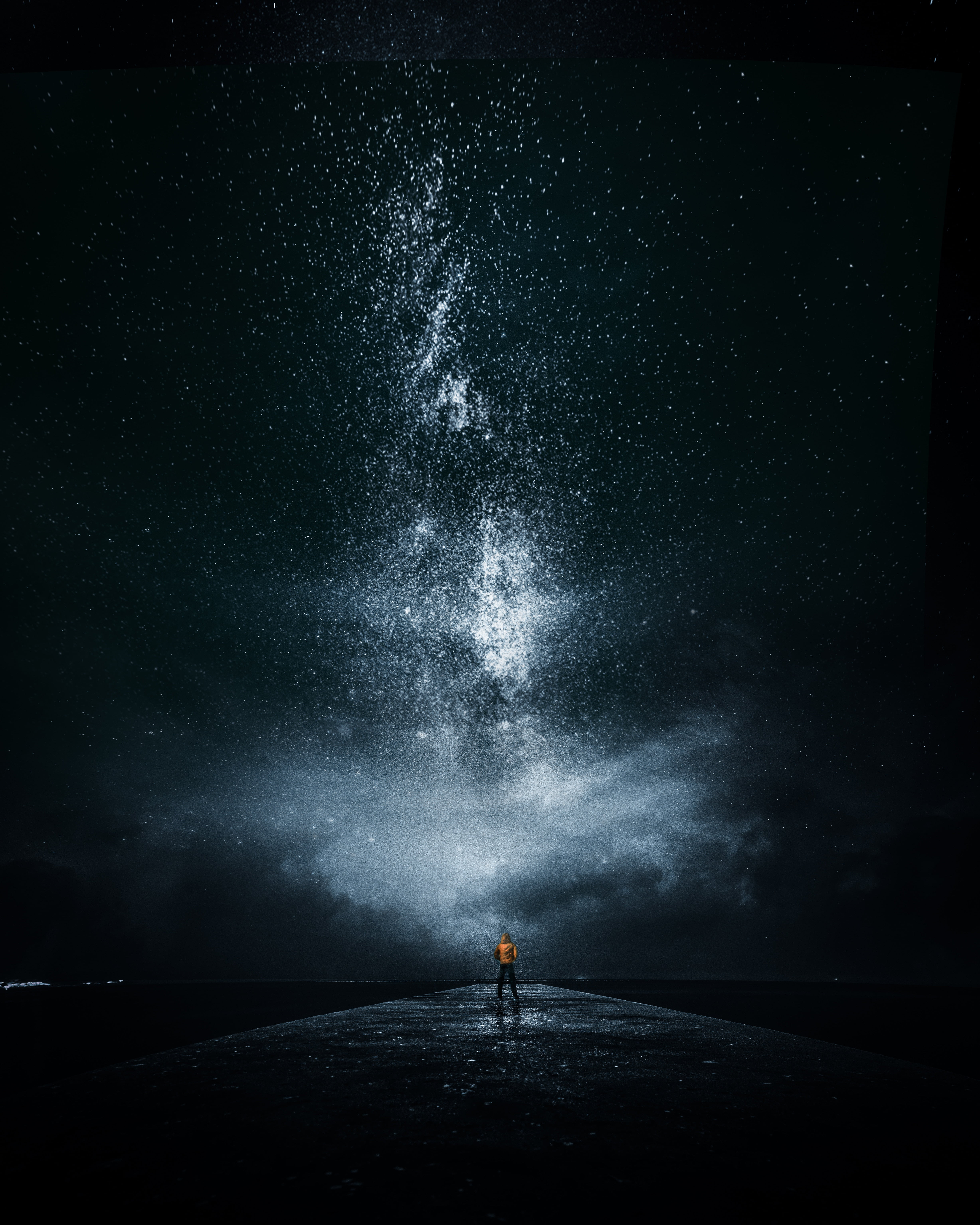 man standing under sky phenomenon wallpaper, night sky, stars