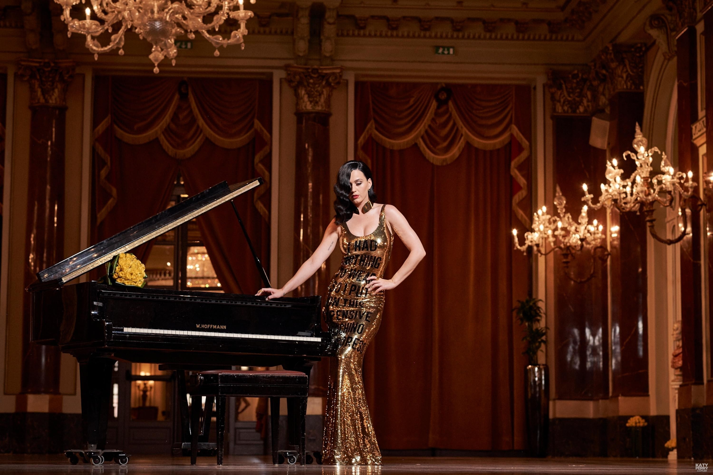 Katy Perry, girl, dress, singer, celebrity, posture, piano
