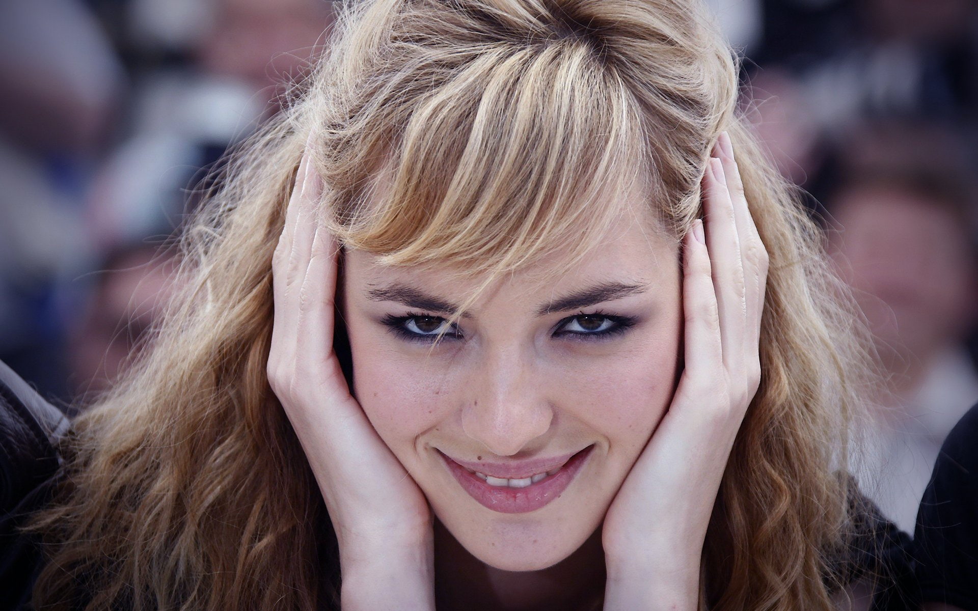 Actresses, Louise Bourgoin, French