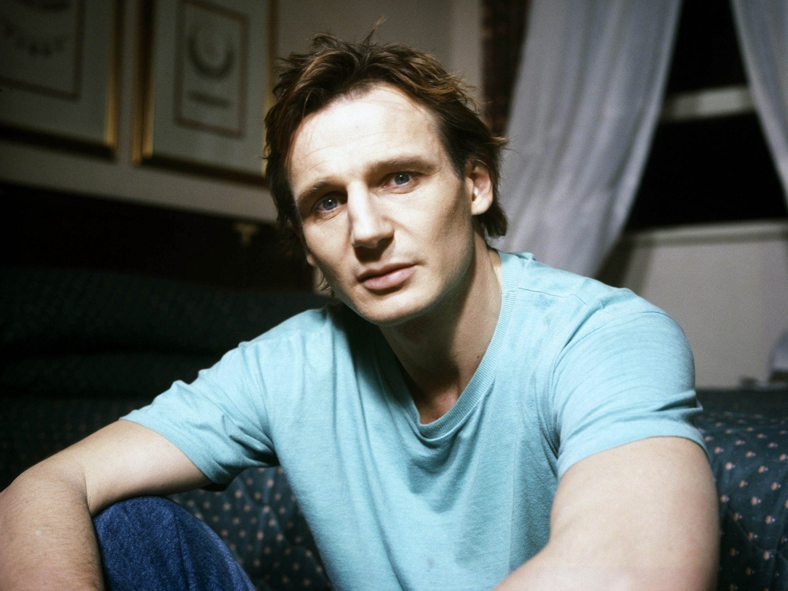 Actors, Liam Neeson, portrait, looking at camera, sitting, one person