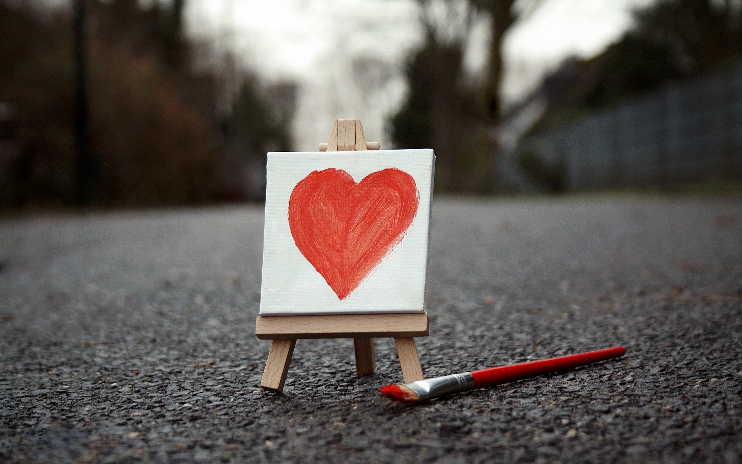 Painted Heart, paintbrush and easel miniature, picture, love