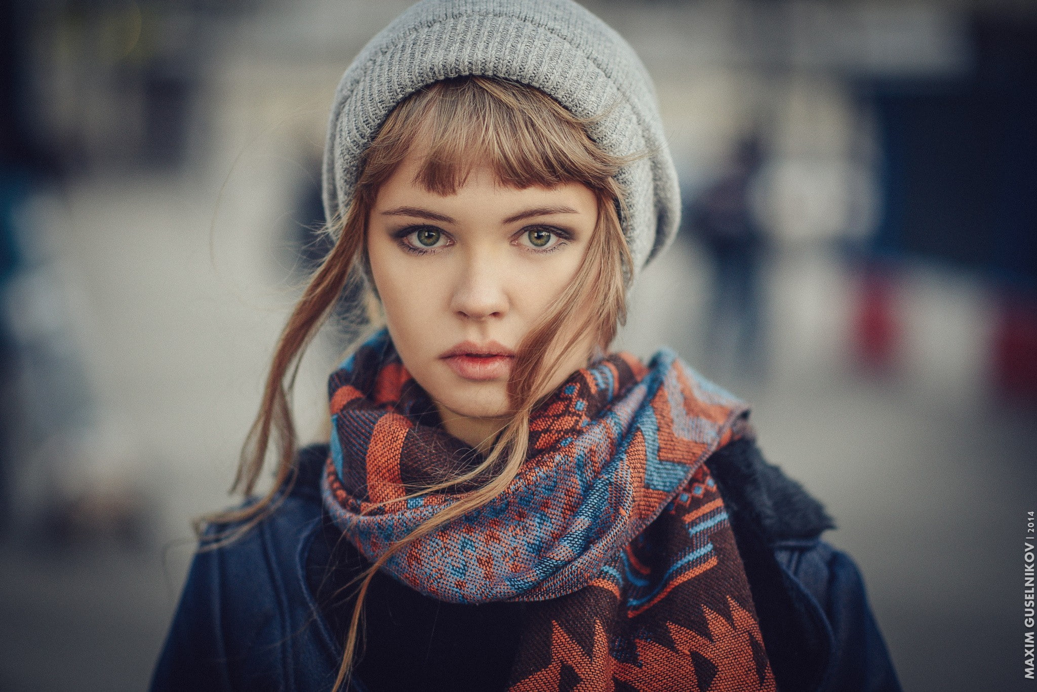 Anastasia Scheglova, Maxim Guselnikov, Woman, Scarf, Photography, women's blue and pink scarf, blue jacket and gray beanie outfit