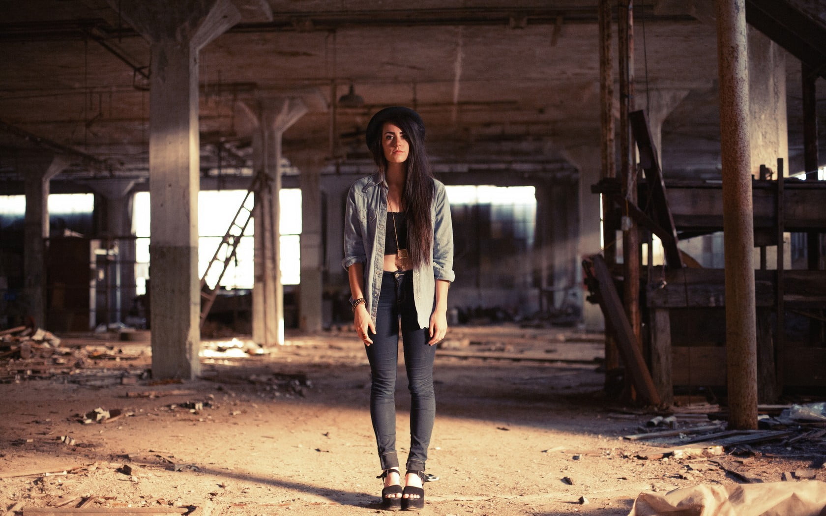 women, hat, ruins, abandoned, model, one person, full length
