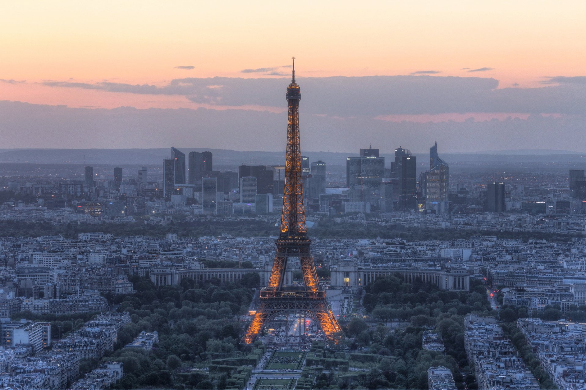 Monuments, Eiffel Tower
