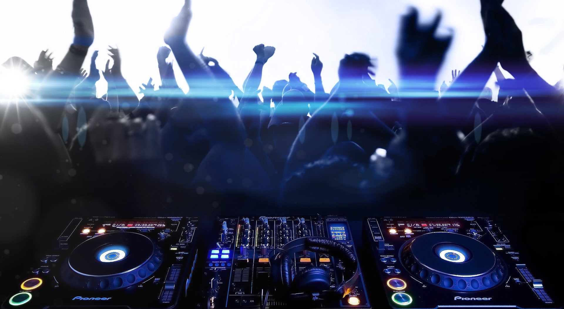 Pioneer DJ, black Pioneer DJ controller, Music, Club, arts culture and entertainment