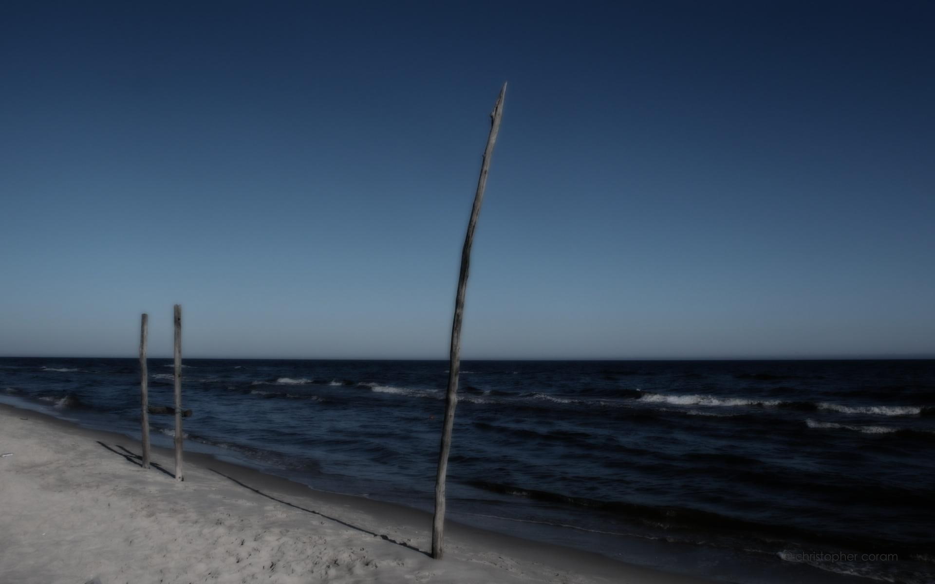 Three Posts, beach, blue, 3d and abstract