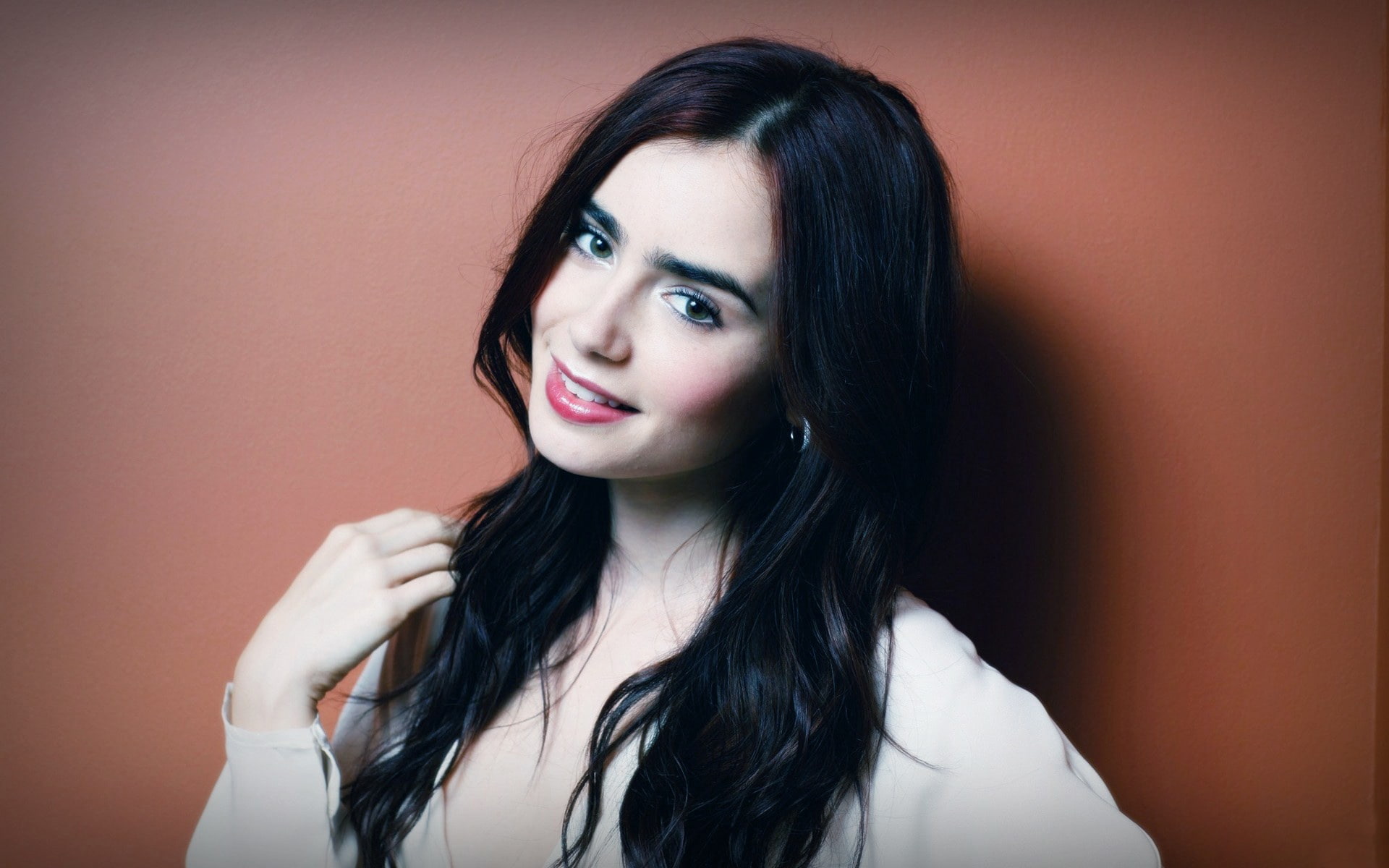 Lily Collins 05
