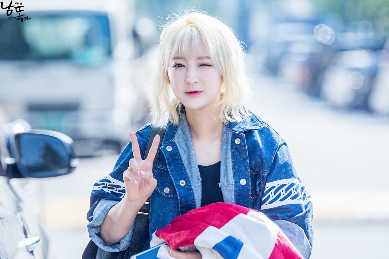 Hyerin, EXID, blond hair, one person, young adult, car, mode of transportation