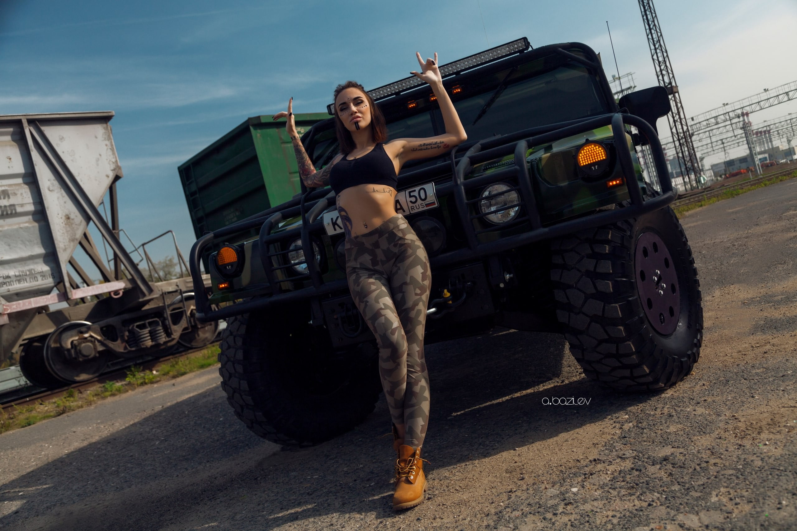 women's grey tights, Katerina Kas, model, women with cars, women outdoors