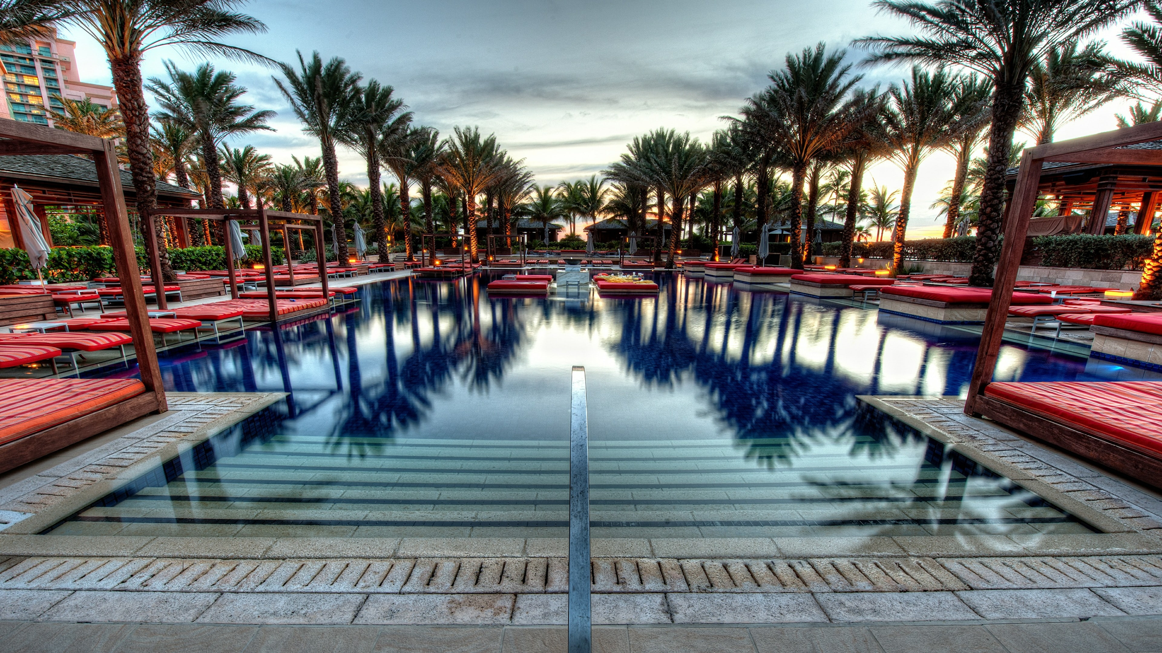 vacation, reflection, water, atlantis, atlantis resort, hotel