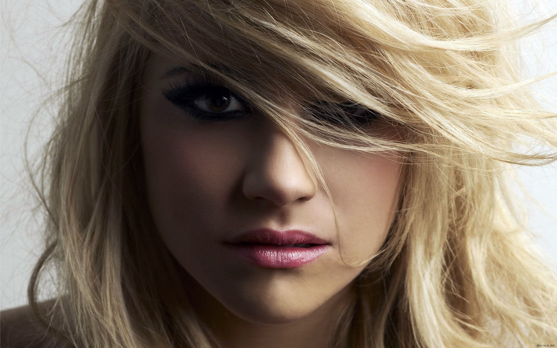 model, Pixie Lott