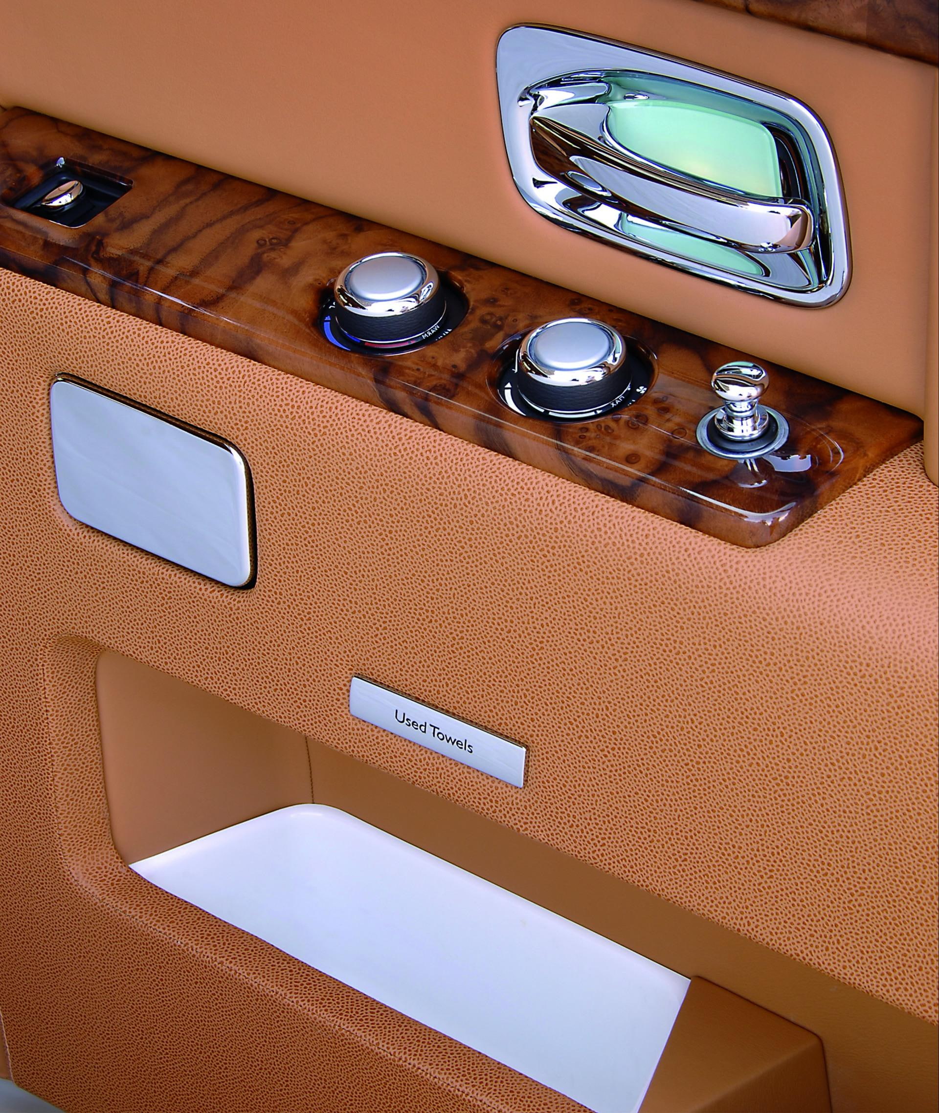Rolls-Royce Phantom, 2010 rolls royce phantom sedan, car