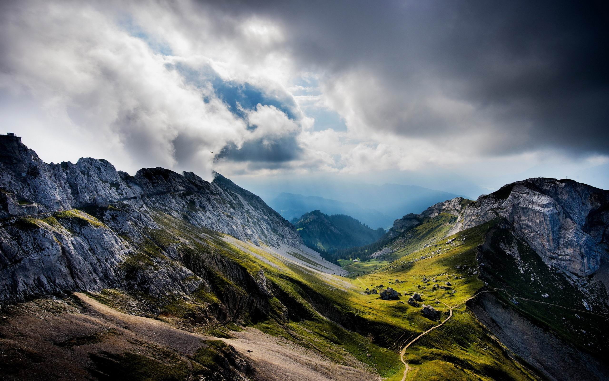 mount pilatus switzerland-Landscapes HD Wallpaper, green mountains
