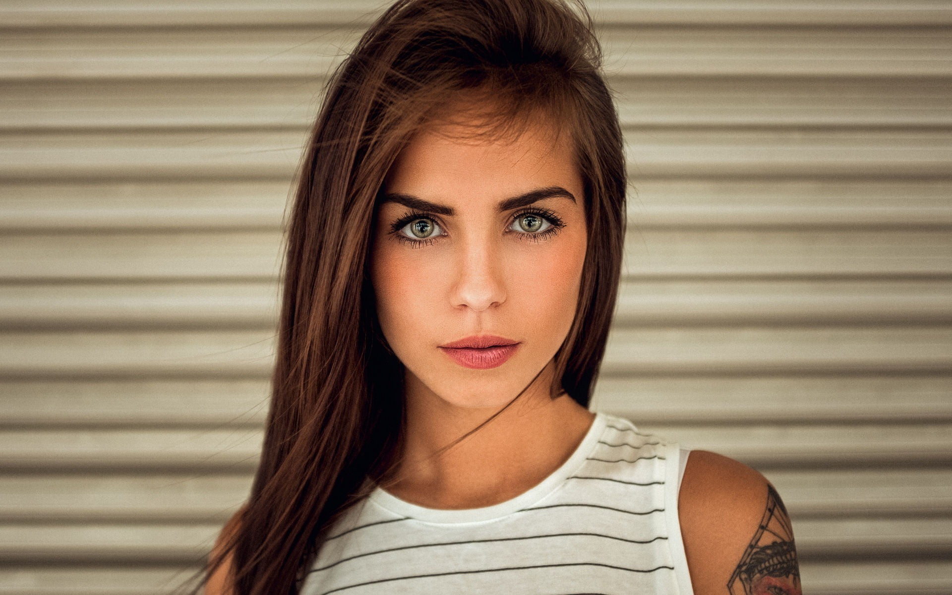 Free Download Hd Wallpaper Women Brunette Green Eyes Tattoo Portrait Marlen Valderrama