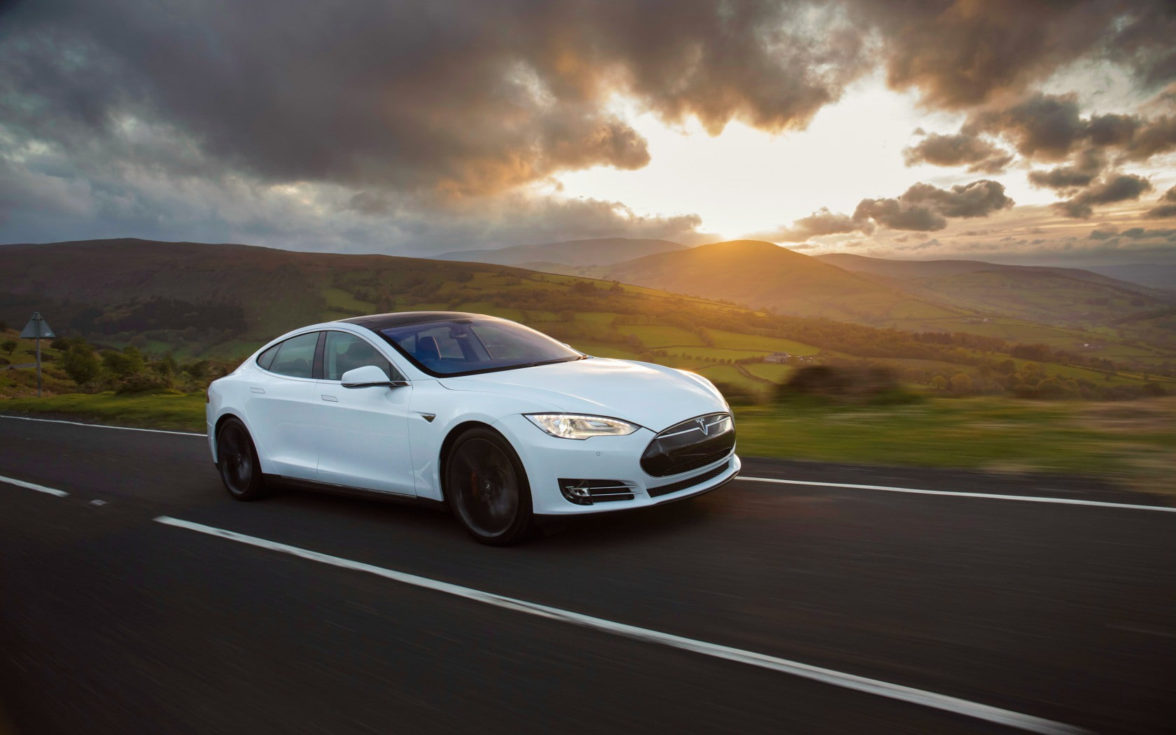 Tesla, Model S, P85, white, white sports coupe