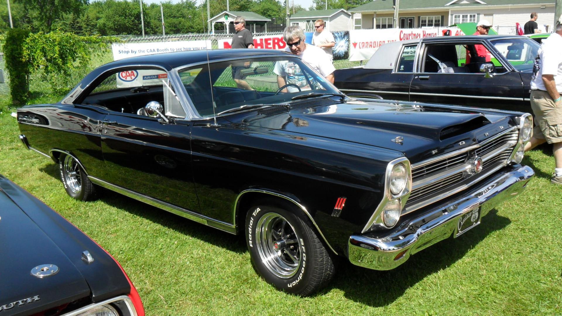 1967 Ford Fairlane 2-door Sedan, black coupe, cars